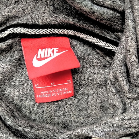 Women's Nike Hoodie - Picture 3 of 3